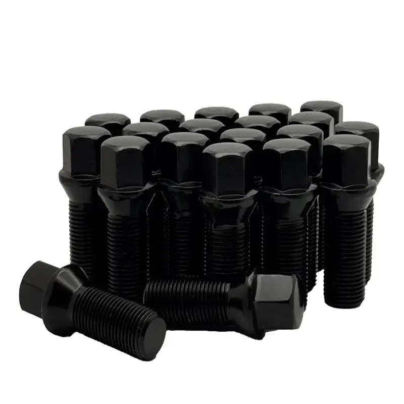 A 20 piece kit of black 16x1.5 17mm hex 32mm conical bolts.